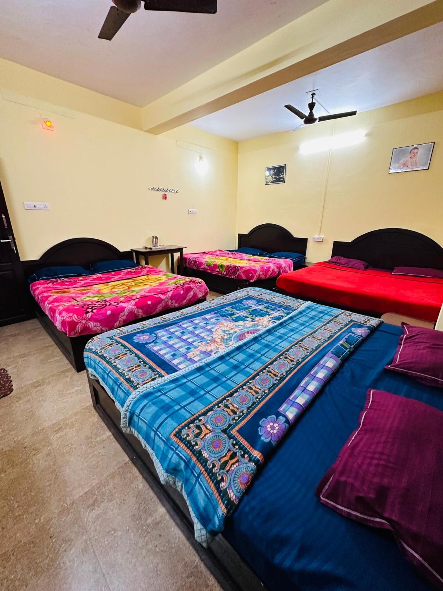 G Mount Budget Stay Munnar Kültér fotó