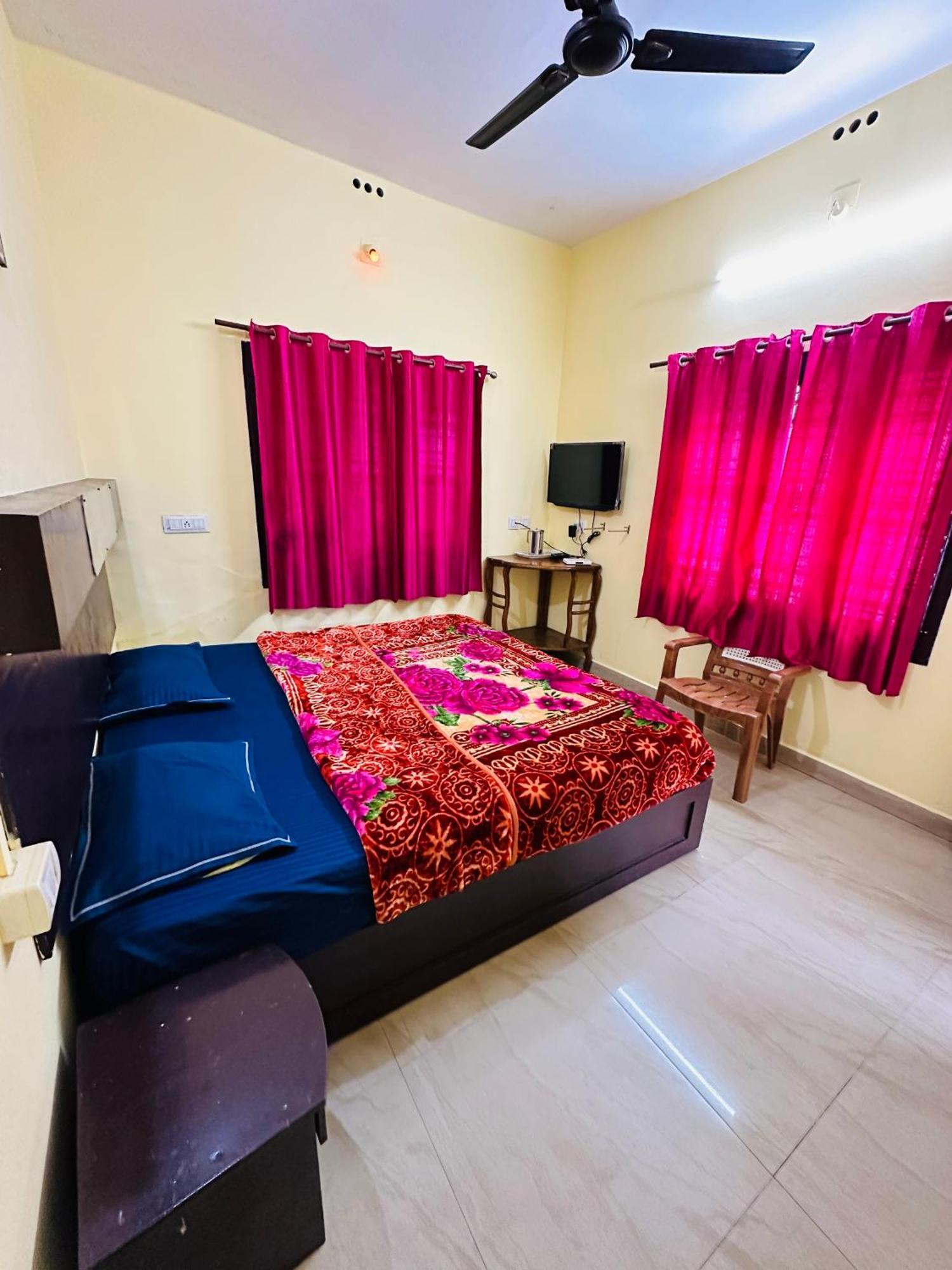 G Mount Budget Stay Munnar Kültér fotó