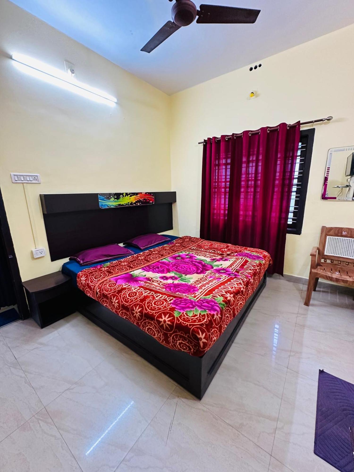 G Mount Budget Stay Munnar Kültér fotó